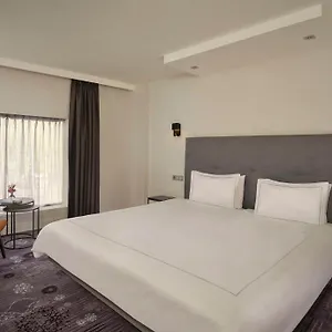 4* Отель Park Plaza